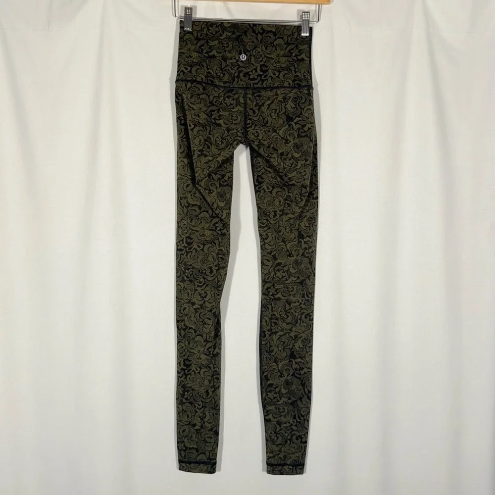 Lululemon Wunder Under Leggings in Pencil Lace Brave Olive